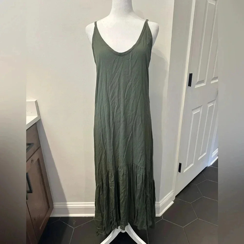 Cleobella Dark Green Olive Flowy Maxi dress Lace Up Tie Back Size Large